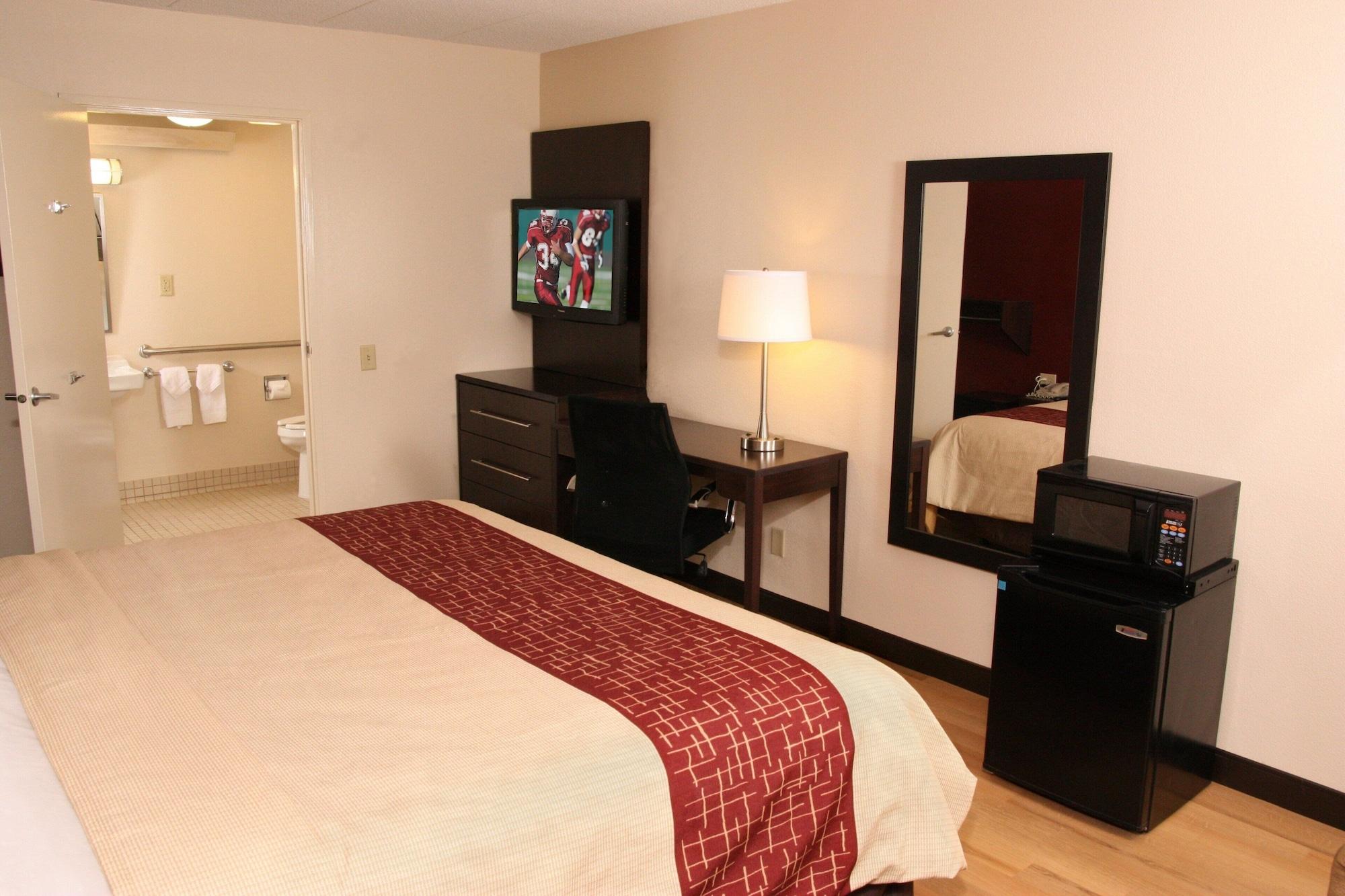 Red Roof Inn Plus+ Philadelphia Airport Essington Exterior foto