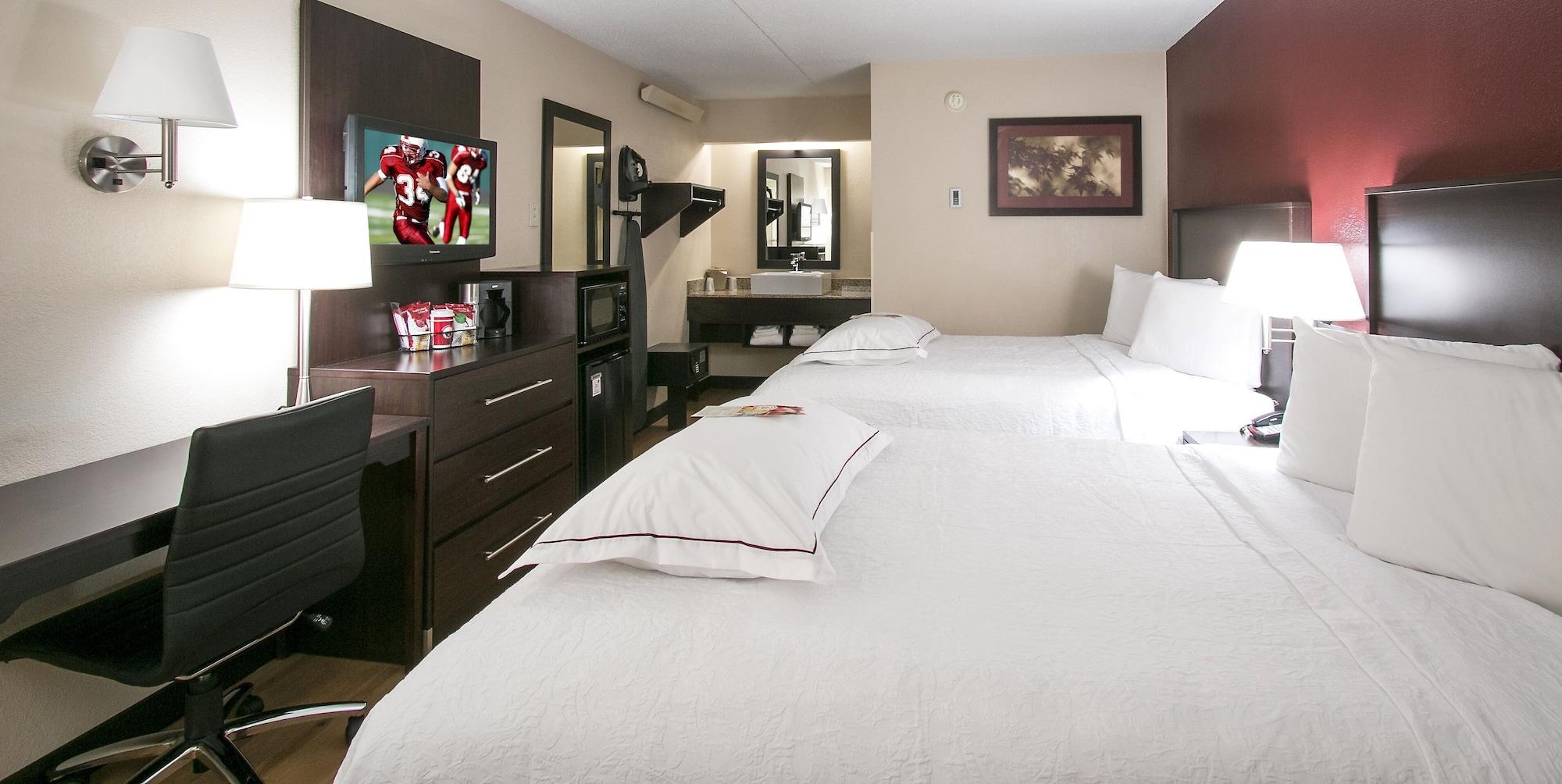 Red Roof Inn Plus+ Philadelphia Airport Essington Exterior foto