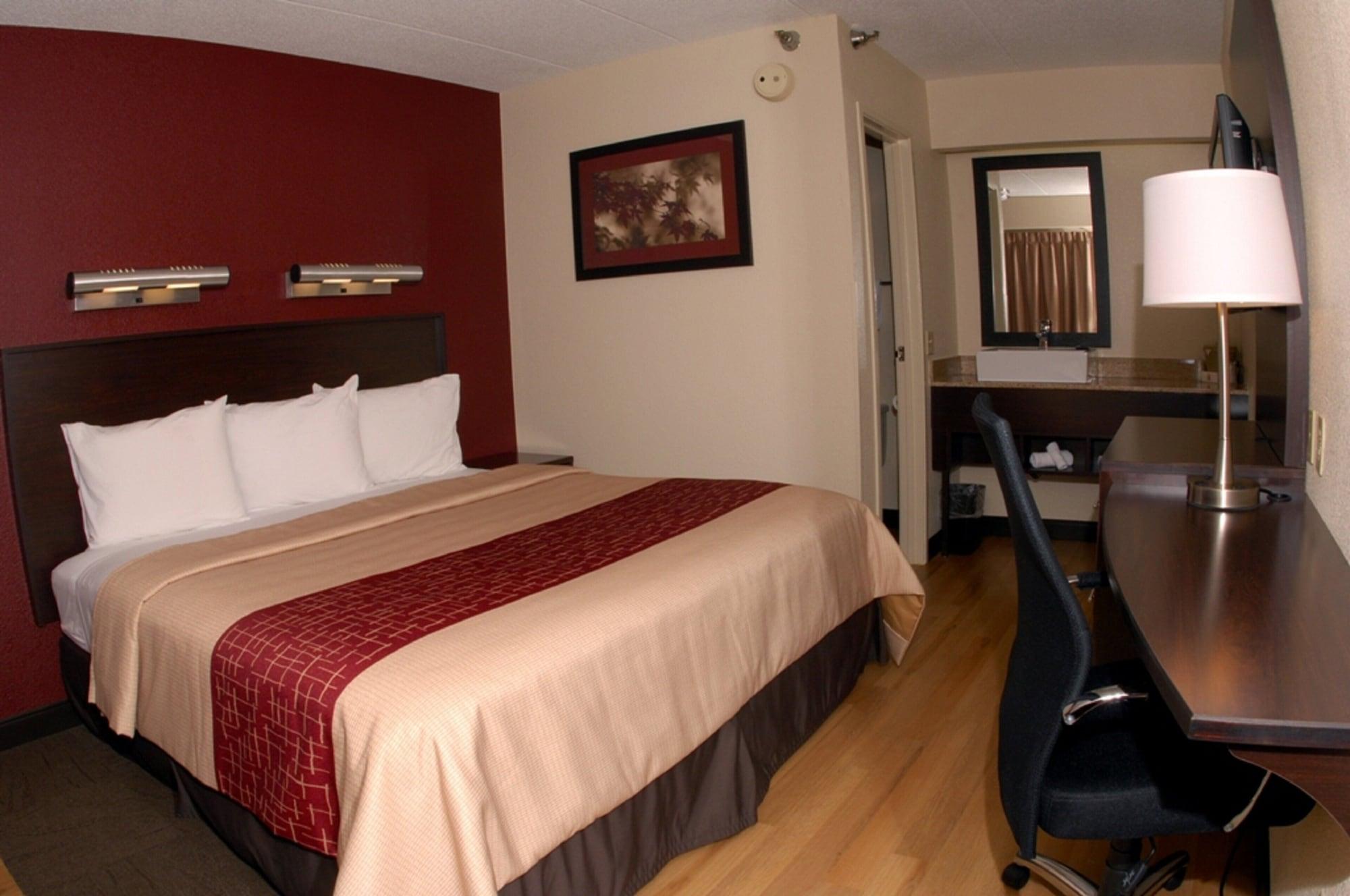 Red Roof Inn Plus+ Philadelphia Airport Essington Exterior foto