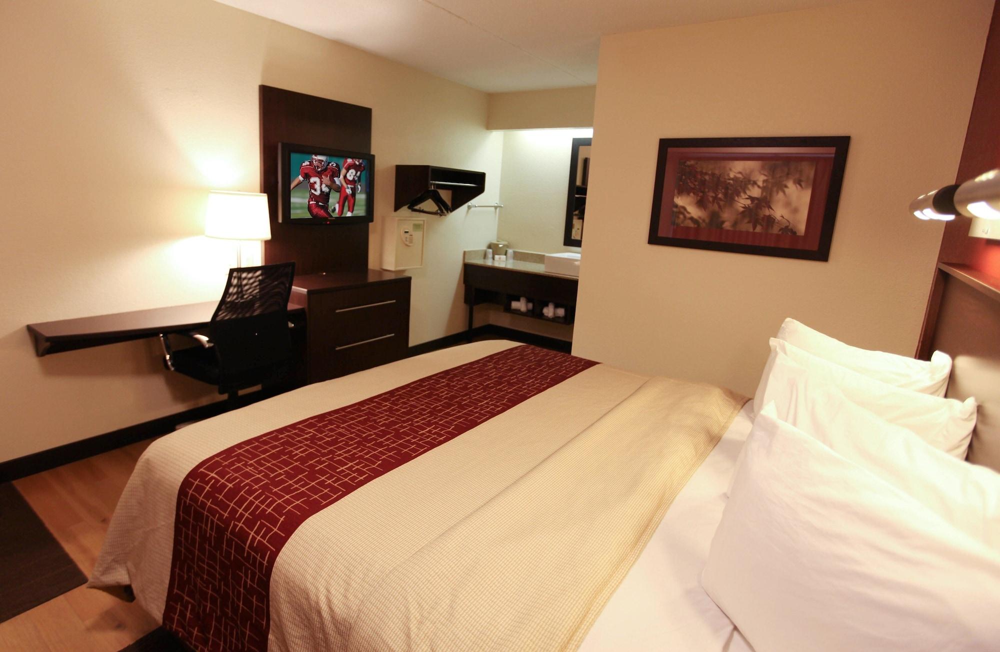 Red Roof Inn Plus+ Philadelphia Airport Essington Exterior foto