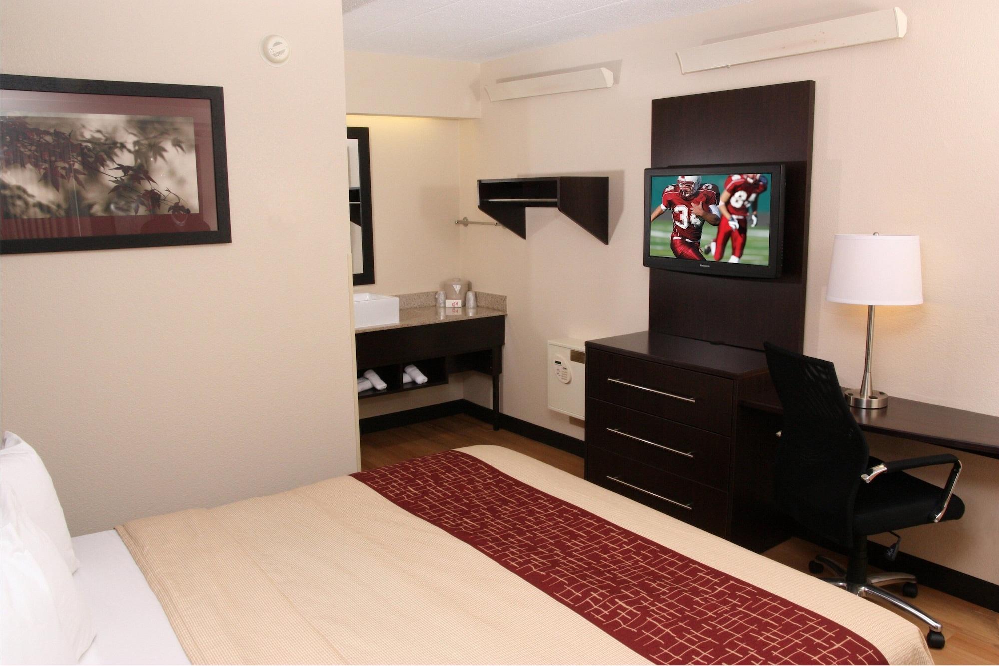 Red Roof Inn Plus+ Philadelphia Airport Essington Exterior foto