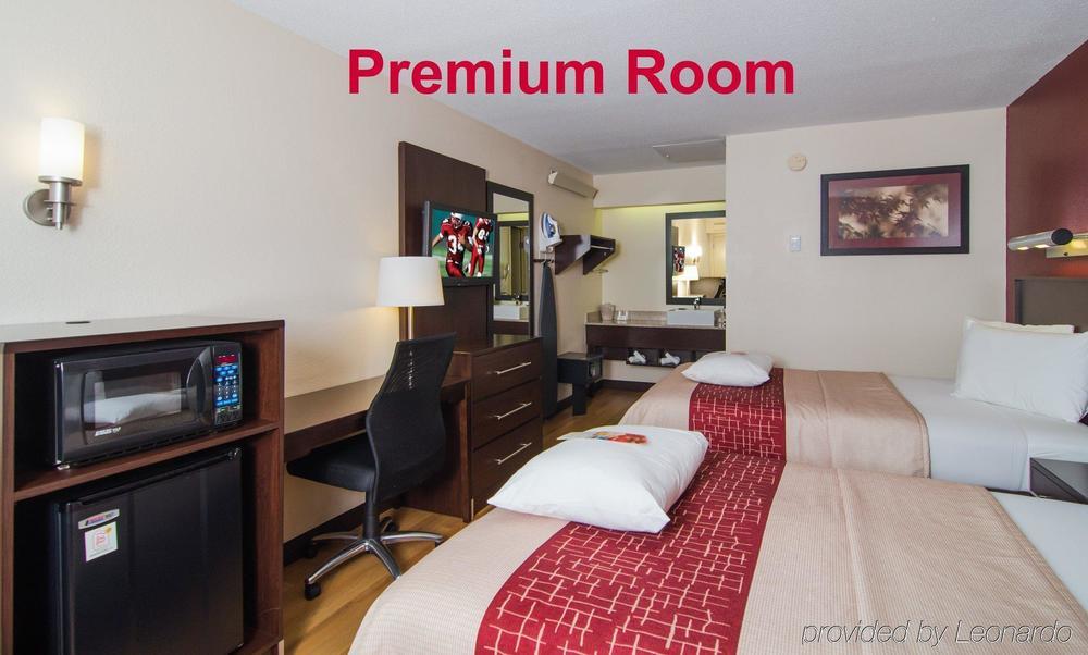 Red Roof Inn Plus+ Philadelphia Airport Essington Exterior foto