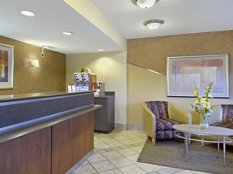 Red Roof Inn Plus+ Philadelphia Airport Essington Interior foto